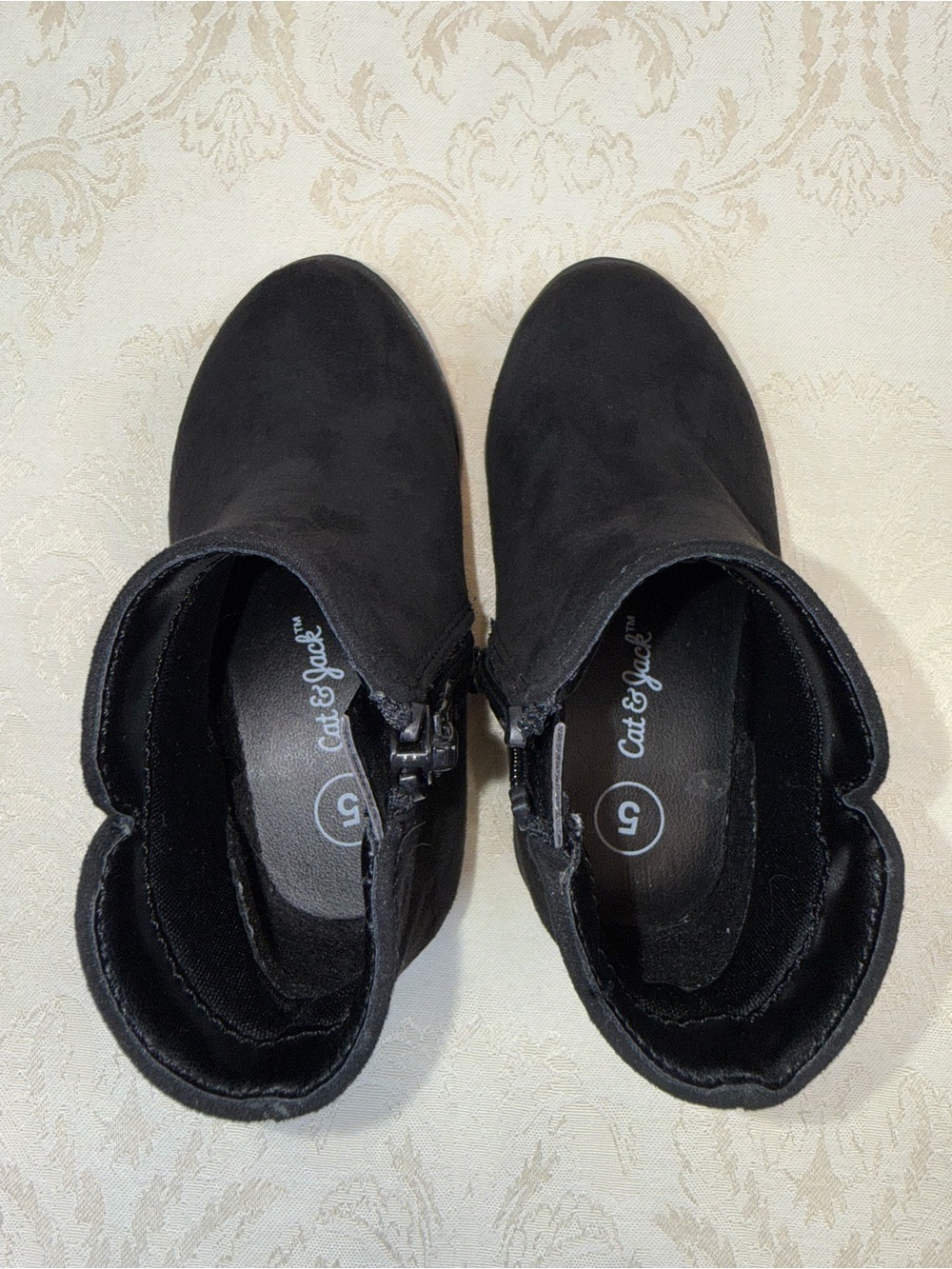 Cat & Jack Girls Black Ankle Booties Size 5 Side Zip Faux Suede Low Heel - Picture 7 of 7